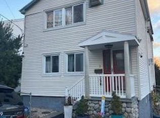 15 Paradiso St #1, Norwalk, CT 06854