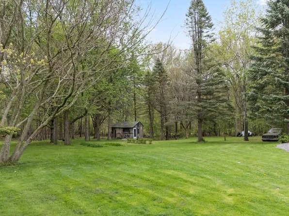 26 High St, Shrewsbury, MA 01545