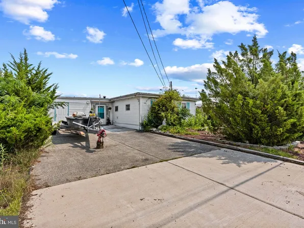 109 E Mohawk Dr, Little Egg Harbor, NJ 08087