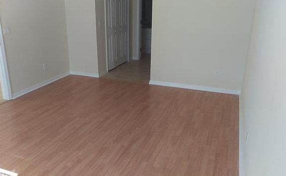 5th image of 1418 NE 34th St