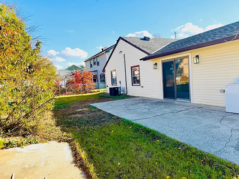 35 Parish Ln — Photo 13