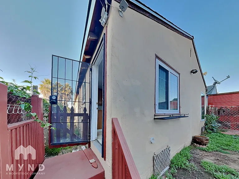 2048 81st Ave — Photo 13