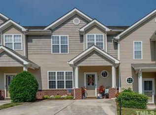 2704 Andover Glen Rd, Raleigh, NC 27604