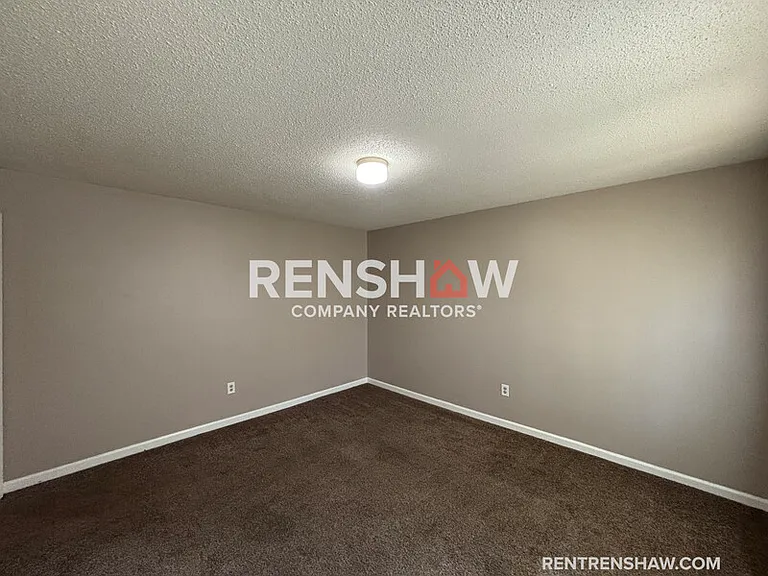 5336 Braden Dr — Photo 2