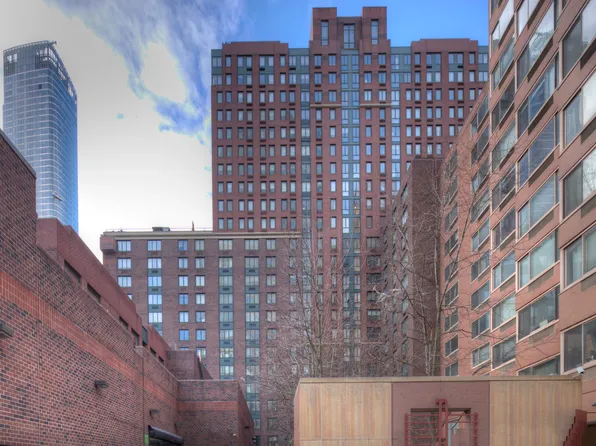 225 Rector Place image 21 of 21