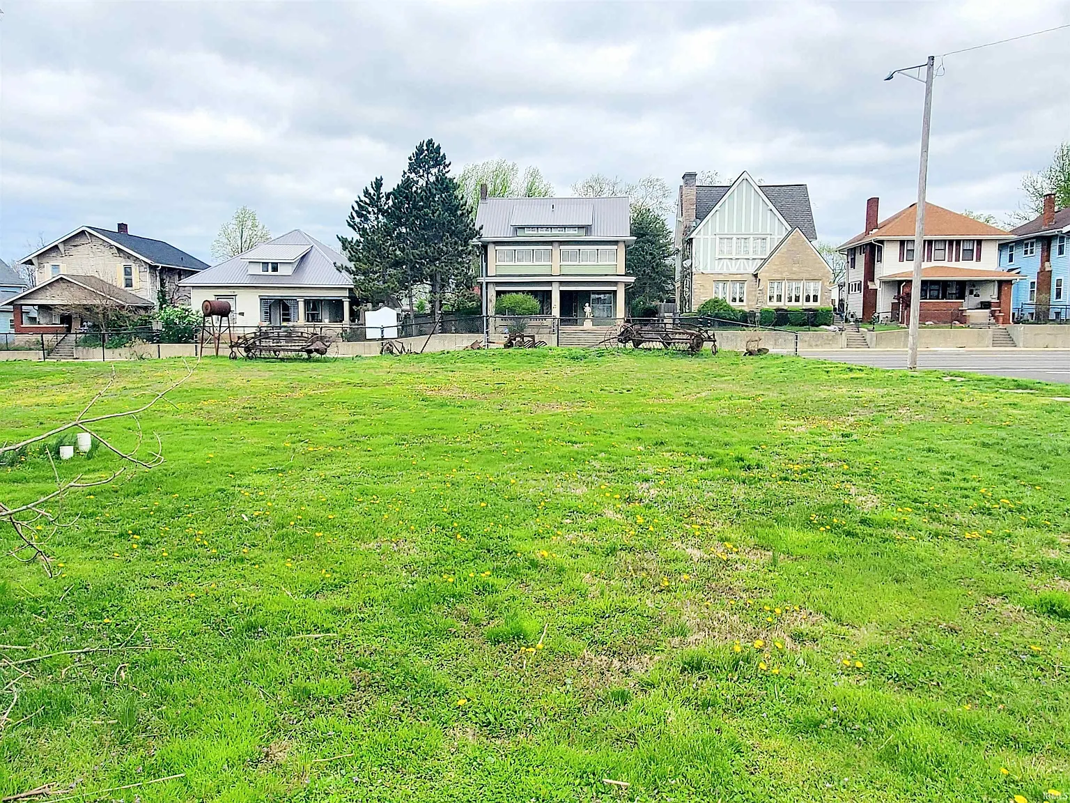 1606 16th St photo 1