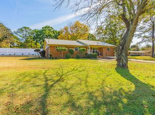 3606 Airport Rd, Crestview, FL 32539