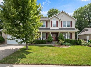 1138 Illini Dr, O'Fallon, IL 62269