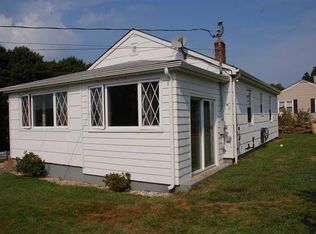 6 Lapre Rd, North Smithfield, RI 02896