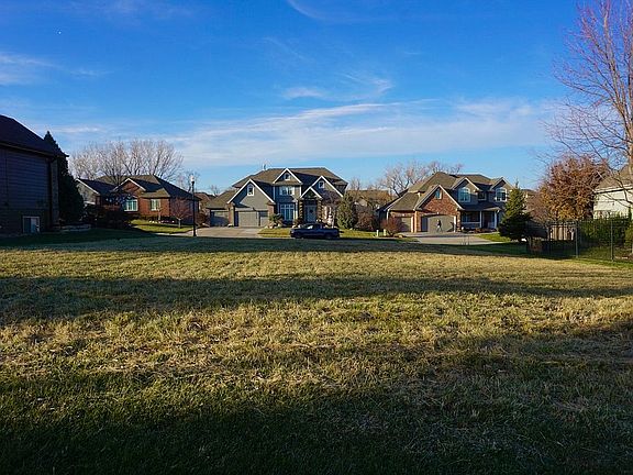 2nd image of 18659 Nina St