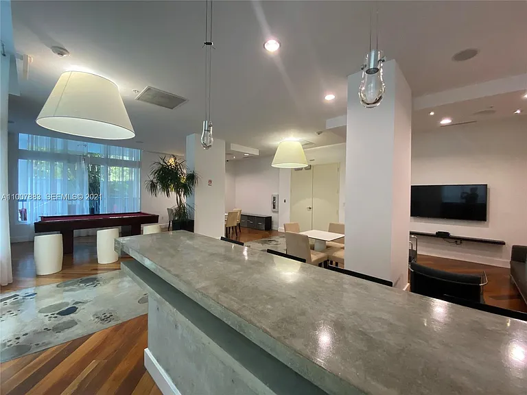 234 NE 3rd St #5 — Photo 12