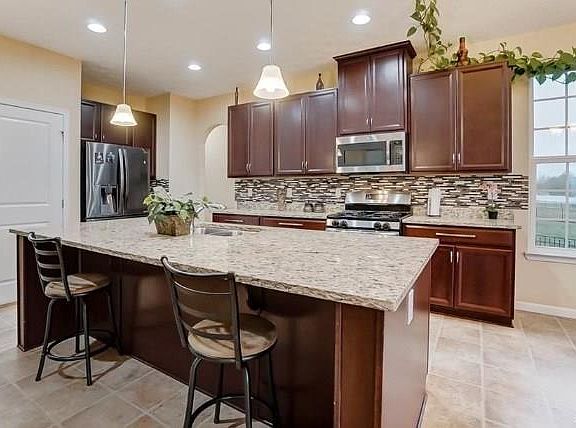 5th image of 3286 Heatherstone Dr