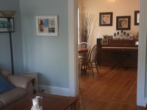 2nd image of 219 Brewster St #A