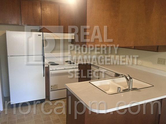 5th image of 5186 Greenberry Dr #2