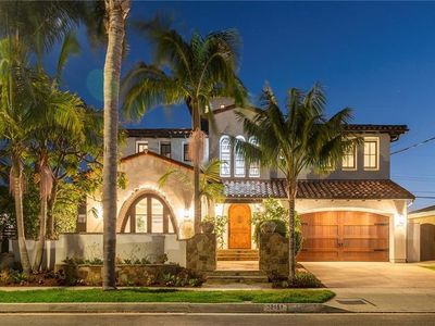 22151 Malibu Ln, Huntington Beach, CA, 92646