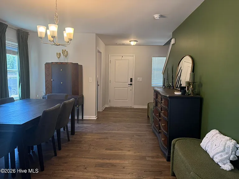 765 Conductor Ct — Photo 8