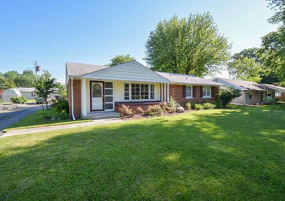 2nd image of 908 W Tilmor Dr