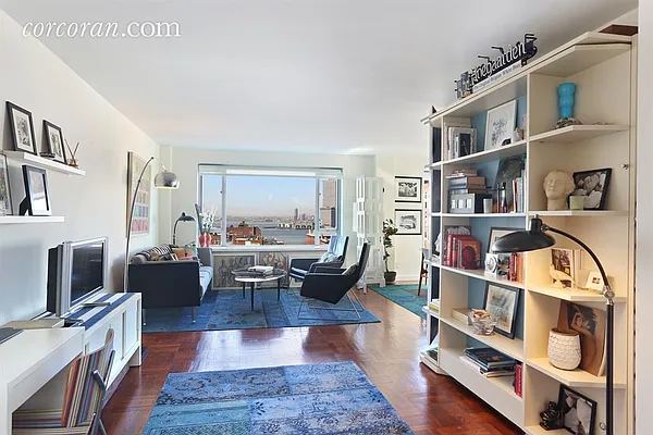 Sold by Corcoran | media 12