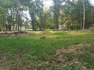 720 E Hillside Rd, Wappingers Falls, NY 12590