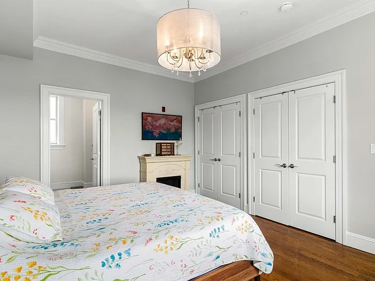 1471 Beacon St #Penthouse 10 — Photo 17