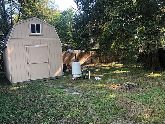 3rd image of 11411 Colony Hill Dr #D