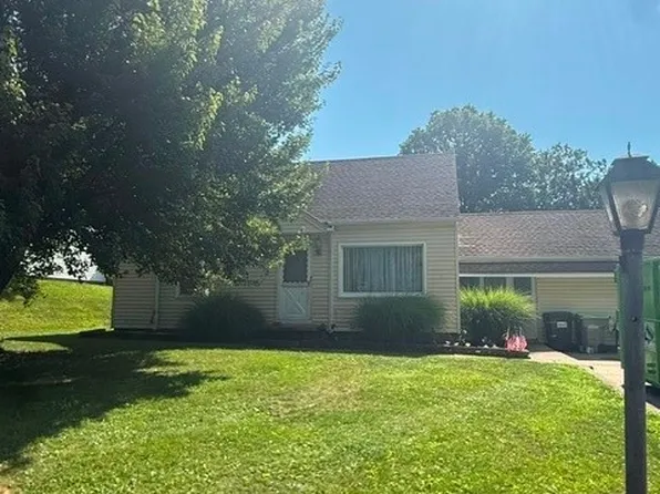 184 Perry Dr NW, Canton, OH 44708