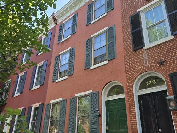 144 11th St SE APT 1, Washington, DC 20003