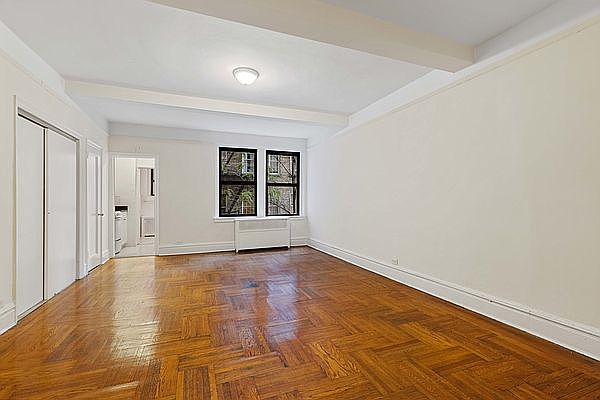 1st image of 237 E 20th St APT 8G