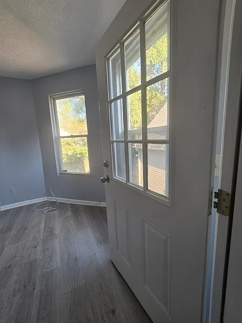 2 bed, 2553 sqft, $1,200 — Photo 4