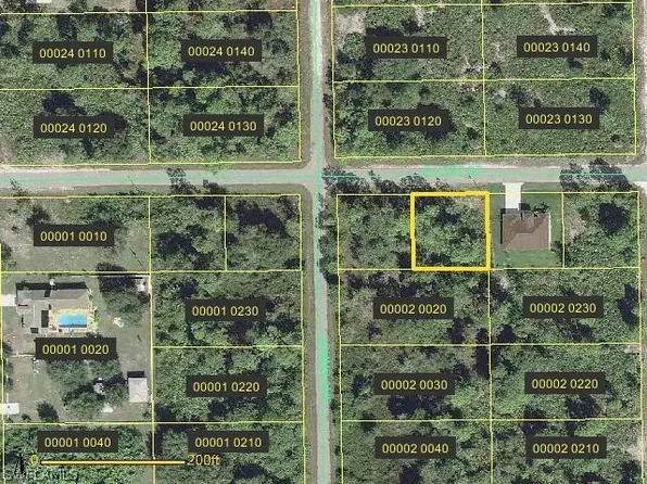 3602 E 21st St, Alva, FL 33920