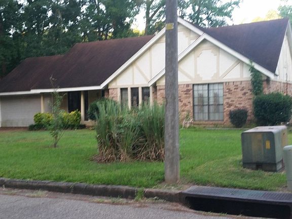 2nd image of 529 Greenmont Dr