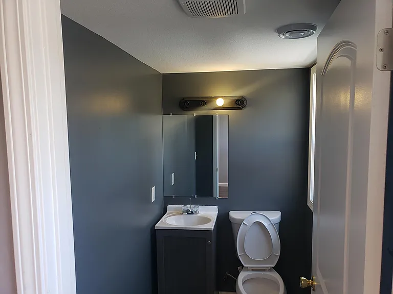 4520 Fillmore St NE — Photo 11
