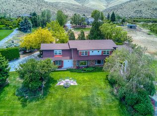 3500 Meadowcrest Ln, Yakima, WA 98903