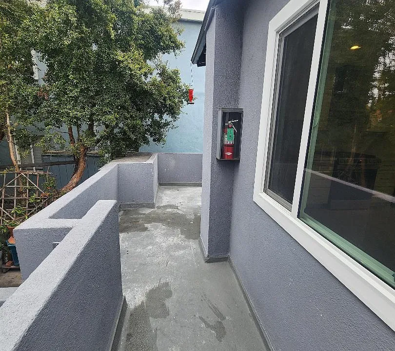 Wrap Around Balcony