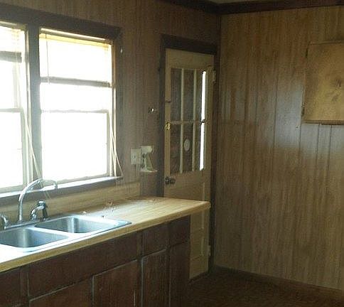 5th image of 505 Bradley Ave