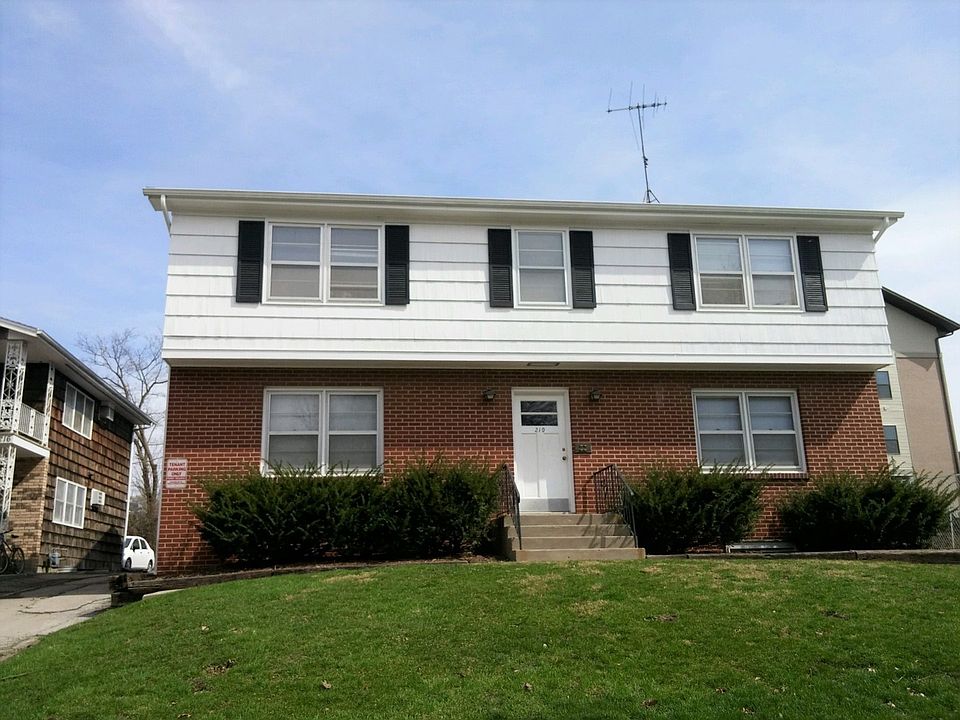 1st image of 210 Campus Ave Unit 3