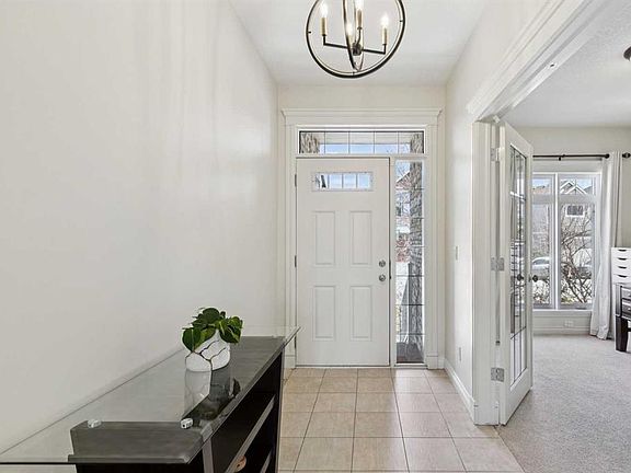 3rd image of 103 W Coach Way SW