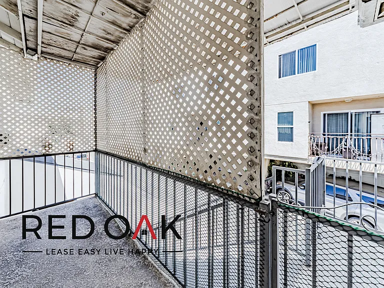 5317 Auckland Ave #4 — Photo 14