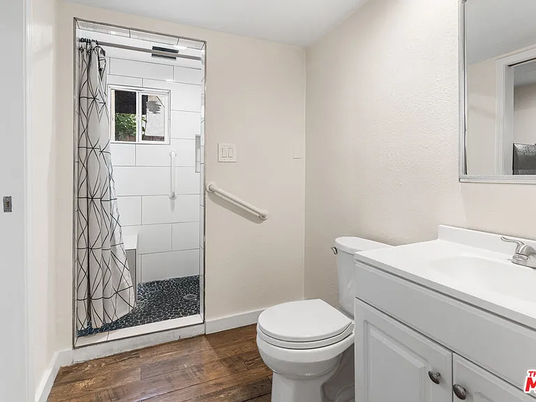 9200 Wystone Ave — Photo 25