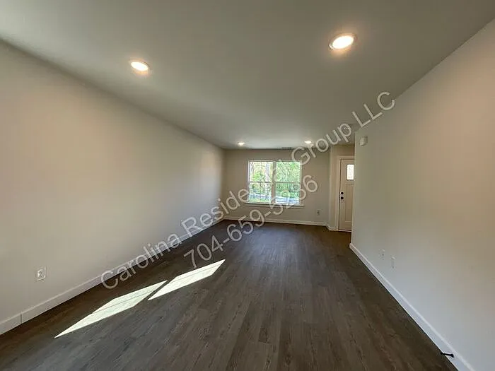 128 18th St NW — Photo 5