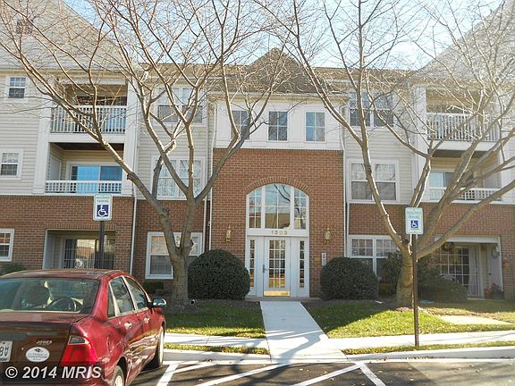 2nd image of 1303J Sheridan Pl #63