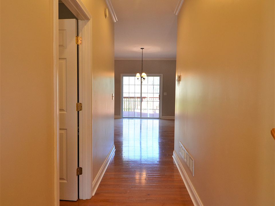 1st image of 2168 Caneridge Dr SW