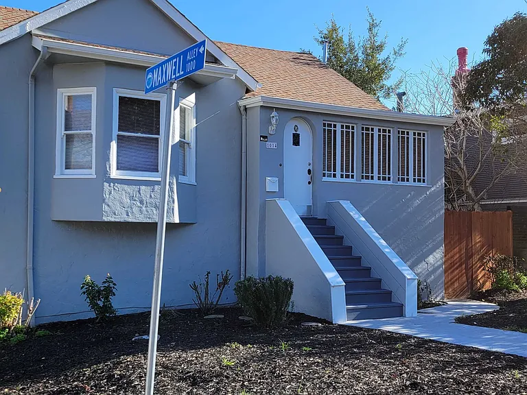 1014 El Dorado St — Photo 2