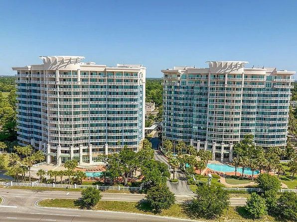 2228 Beach Dr APT 401