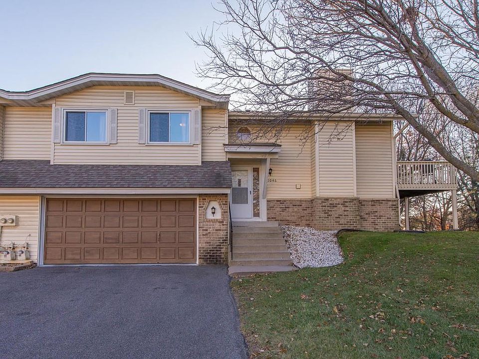 1st image of 1046 Aston Cir