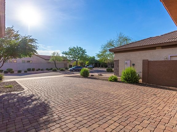 4th image of 35811 N 34th Ave