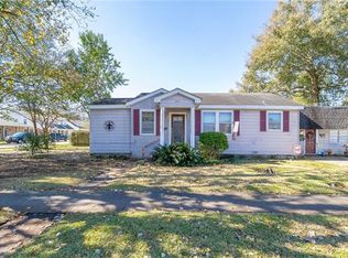 600 Grand Dr, Metairie, LA 70003