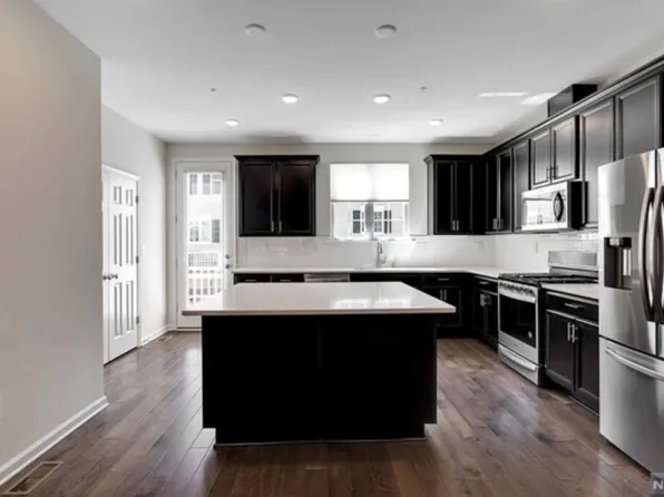 12 Plaza Rd Unit 306, Fair Lawn, NJ 07410