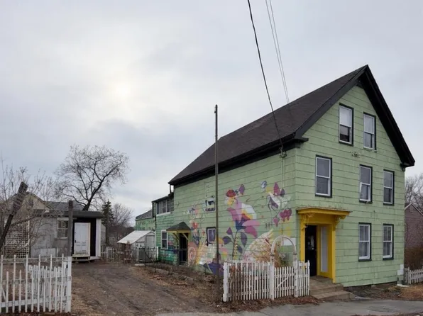 52 Smith Street, Portland, ME 04101