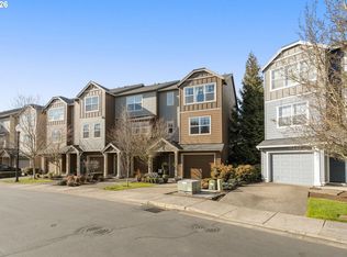 10999 SW Sage Ter, Tigard, OR 97223